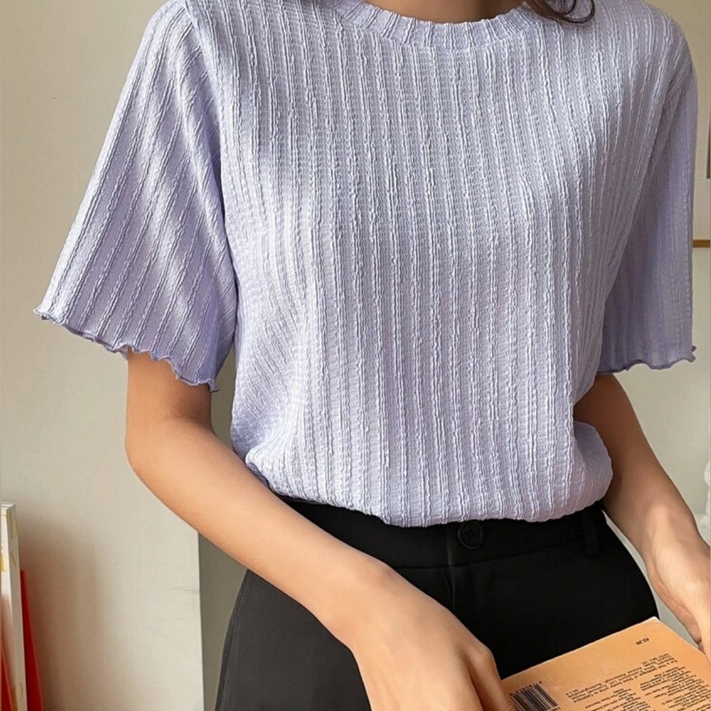 DAZY Lilac tee
